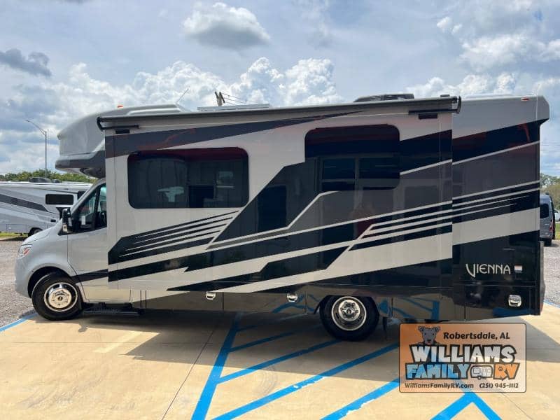 2026 Renegade 2026 Renegade Vienna - thumbnail 37