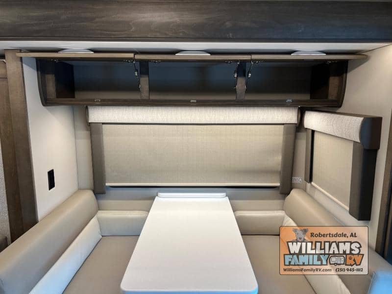 2026 Renegade 2026 Renegade Vienna - thumbnail 9