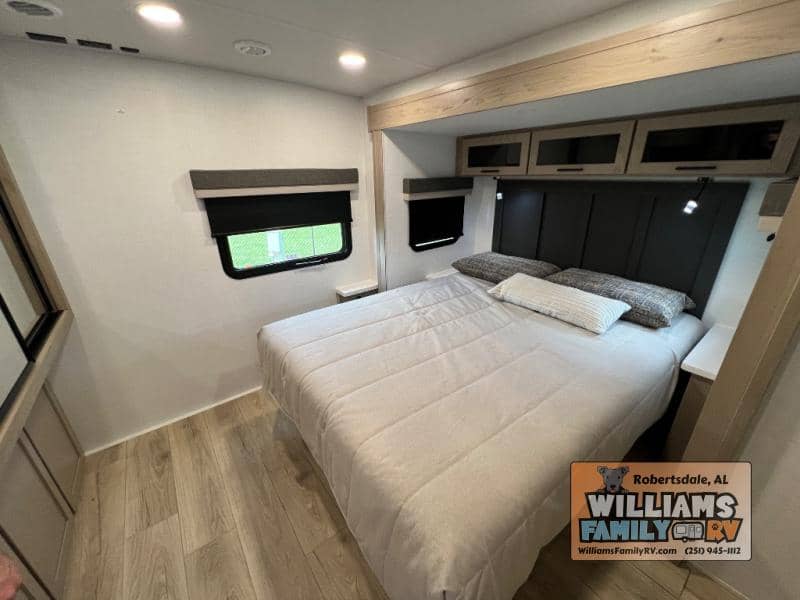 2026 Forest River 2026 Forest River Rockwood Ultra Lite - thumbnail 20