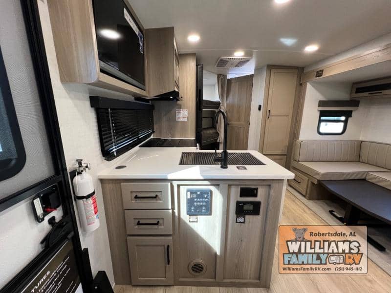 2026 Forest River 2026 Forest River Rockwood Mini Lite - thumbnail 17