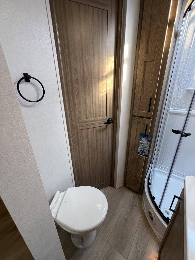 2026 Forest River 2026 Forest River Rockwood Signature - thumbnail 31