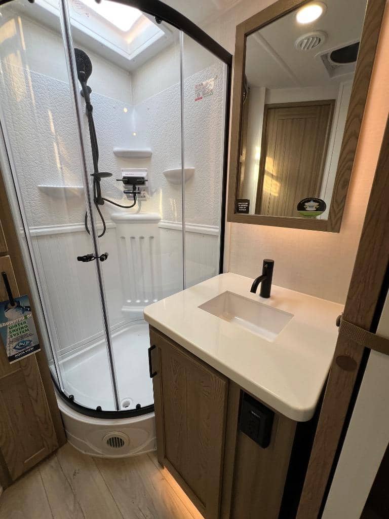 2026 Forest River 2026 Forest River Rockwood Signature - thumbnail 32