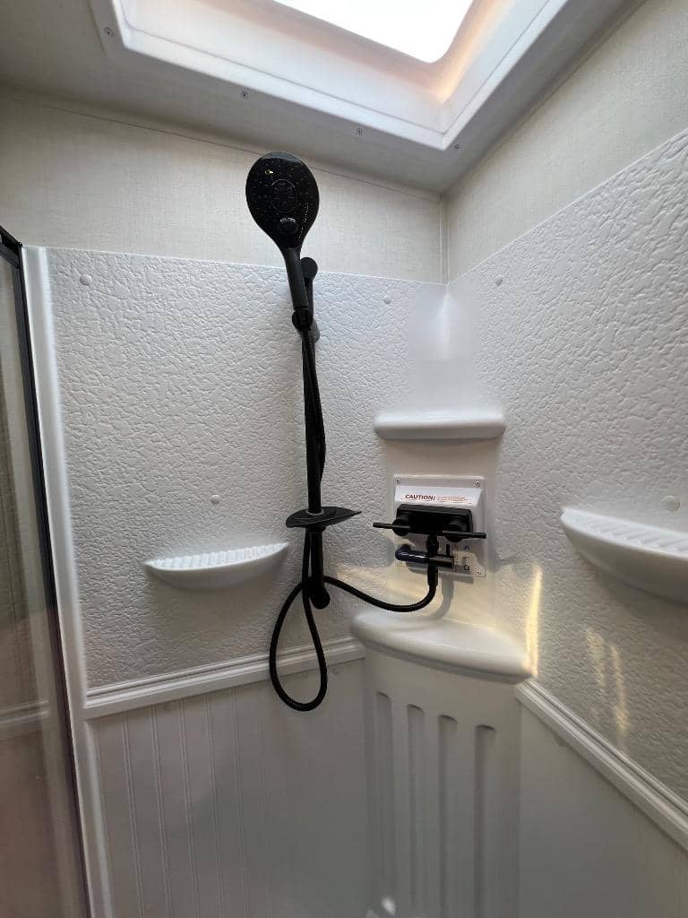 2026 Forest River 2026 Forest River Rockwood Signature - thumbnail 35