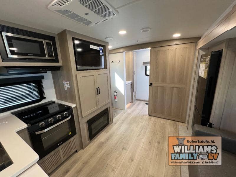 2026 Forest River 2026 Forest River Rockwood Mini Lite - thumbnail 7