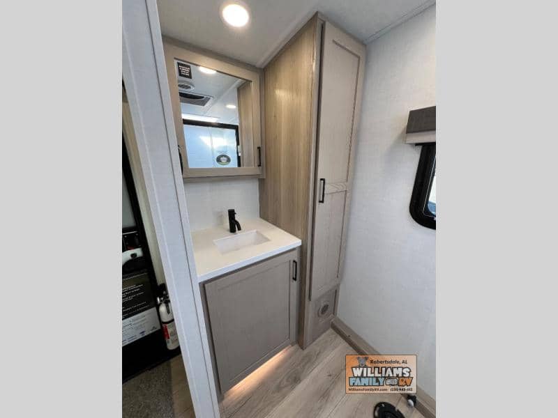 2026 Forest River 2026 Forest River Rockwood Mini Lite - thumbnail 8