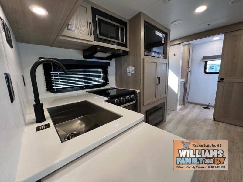 2026 Forest River 2026 Forest River Rockwood Mini Lite - thumbnail 18