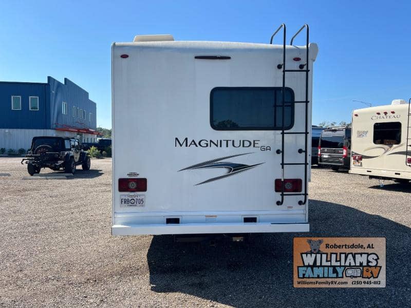 2022 Thor Motor Coach 2022 Thor Motor Coach Magnitude - thumbnail 7