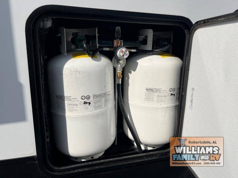 2026 Forest River 2026 Forest River Sierra - thumbnail 16