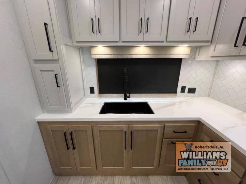 2026 Forest River 2026 Forest River Sierra - thumbnail 23