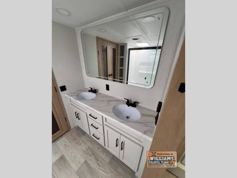 2026 Forest River 2026 Forest River Sierra - thumbnail 41