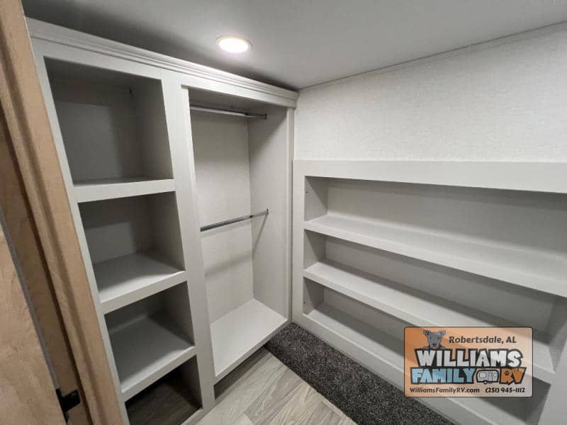 2026 Forest River 2026 Forest River Sierra - thumbnail 44