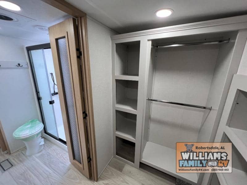 2026 Forest River 2026 Forest River Sierra - thumbnail 48