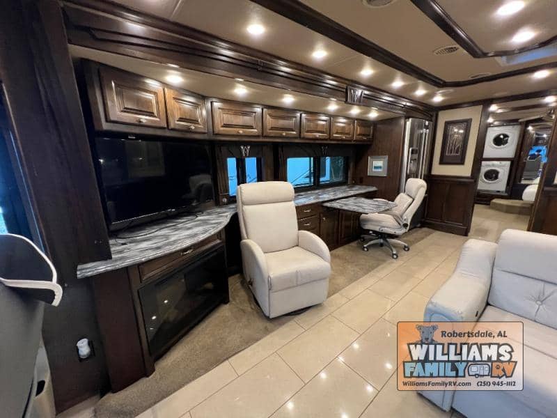 2016 Tiffin 2016 Tiffin Phaeton - thumbnail 7