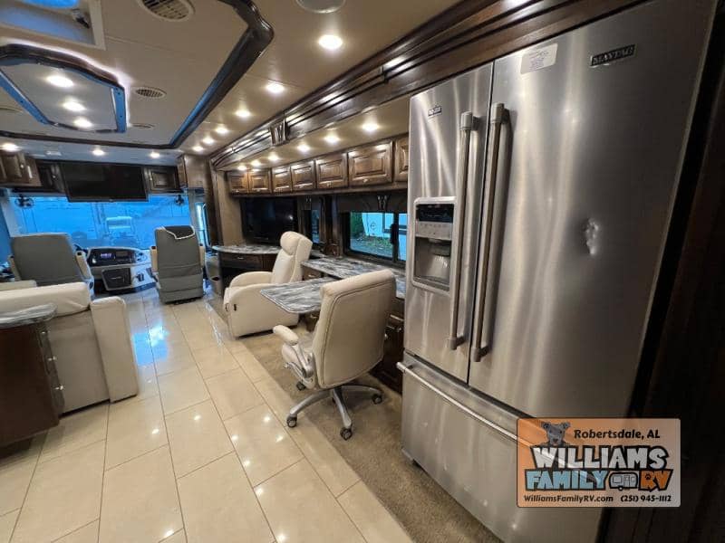 2016 Tiffin 2016 Tiffin Phaeton - thumbnail 15