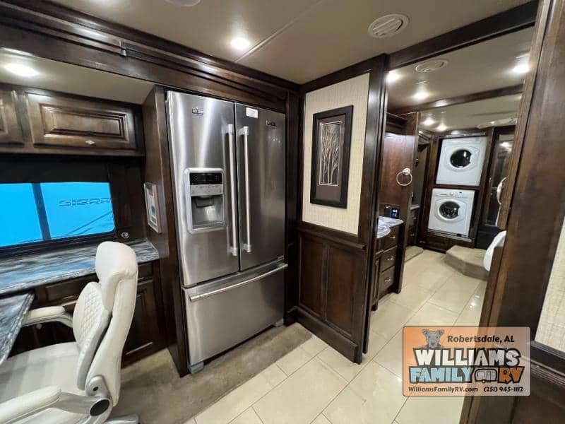 2016 Tiffin 2016 Tiffin Phaeton - thumbnail 17