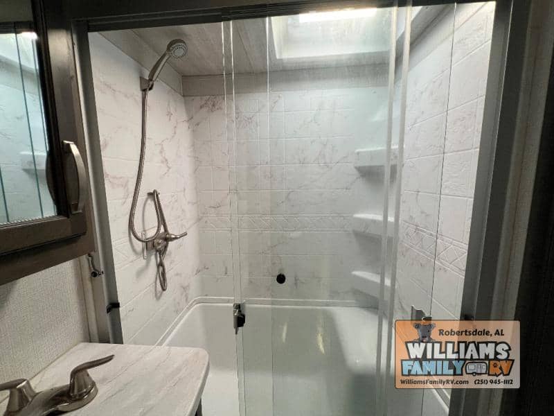 2022 Keystone RV 2022 Keystone RV Cougar - thumbnail 16