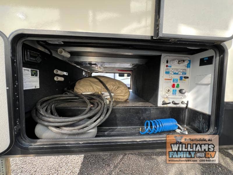 2018 Grand Design 2018 Grand Design Reflection - thumbnail 4