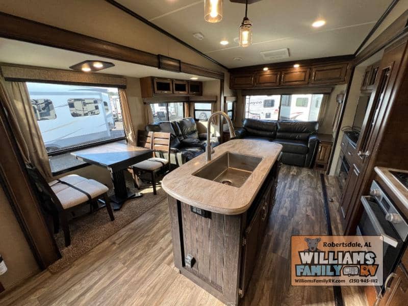 2018 Grand Design 2018 Grand Design Reflection - thumbnail 10