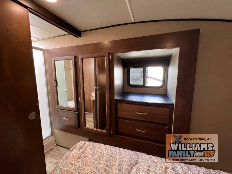 2018 Grand Design 2018 Grand Design Reflection - thumbnail 32