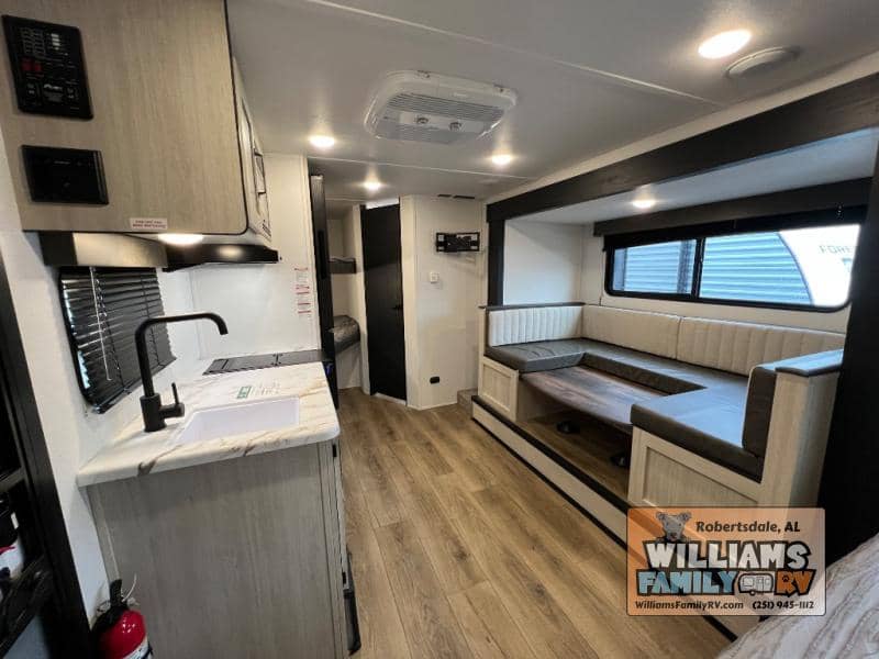 2026 Forest River 2026 Forest River Puma - thumbnail 5