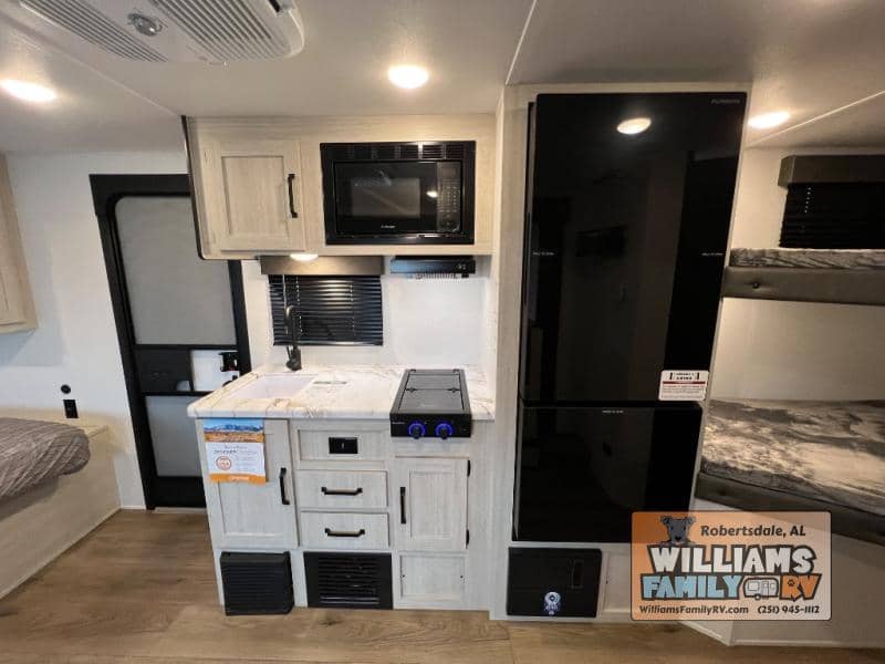 2026 Forest River 2026 Forest River Puma - thumbnail 11