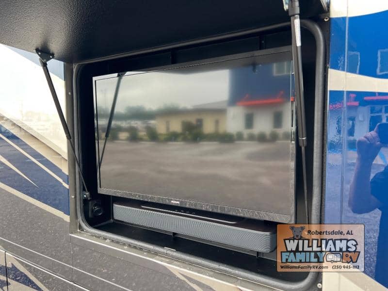 2026 Renegade 2026 Renegade Verona - thumbnail 12