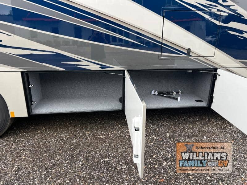 2026 Renegade 2026 Renegade Verona - thumbnail 13