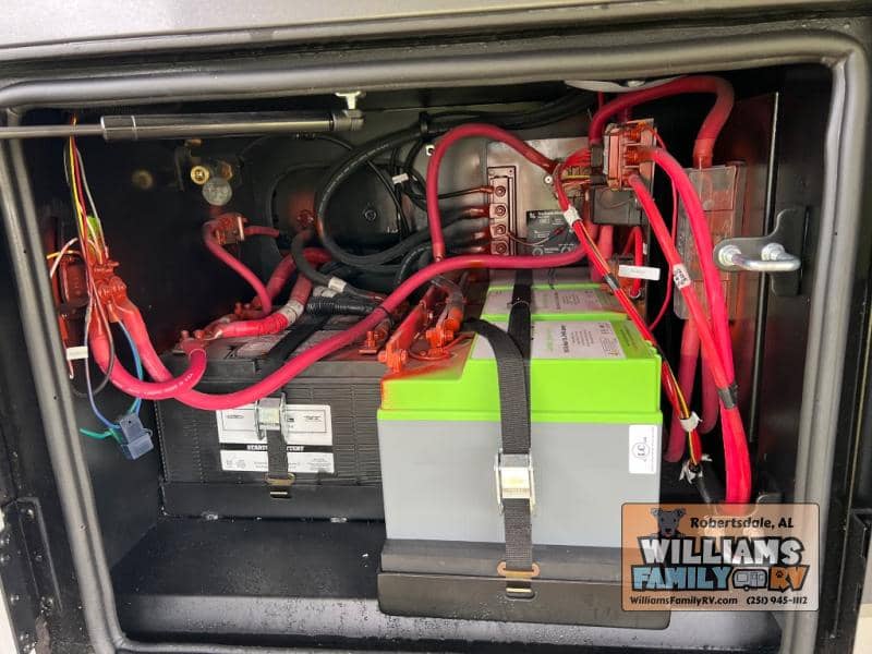 2026 Renegade 2026 Renegade Verona - thumbnail 21