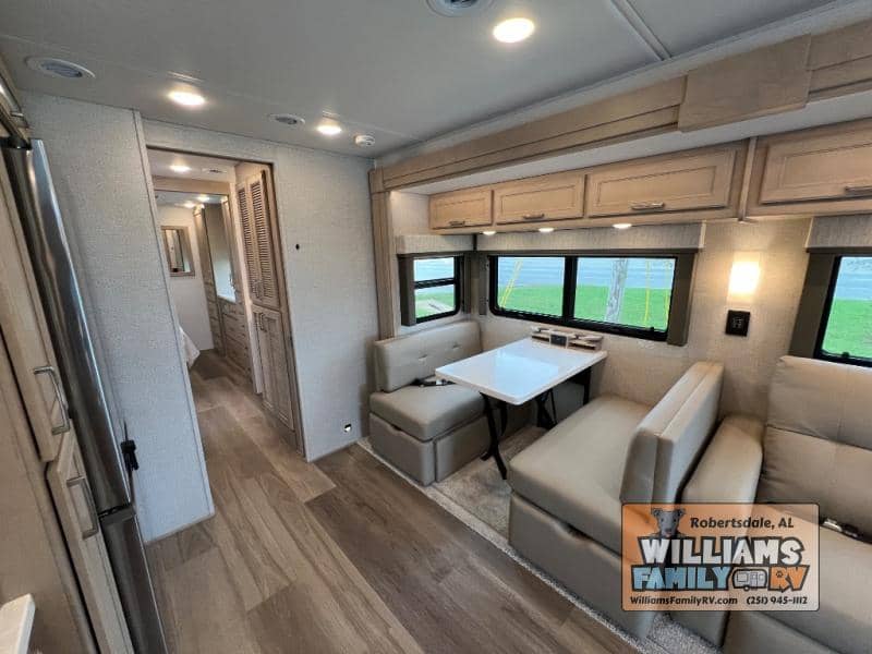 2026 Renegade 2026 Renegade Verona - thumbnail 28