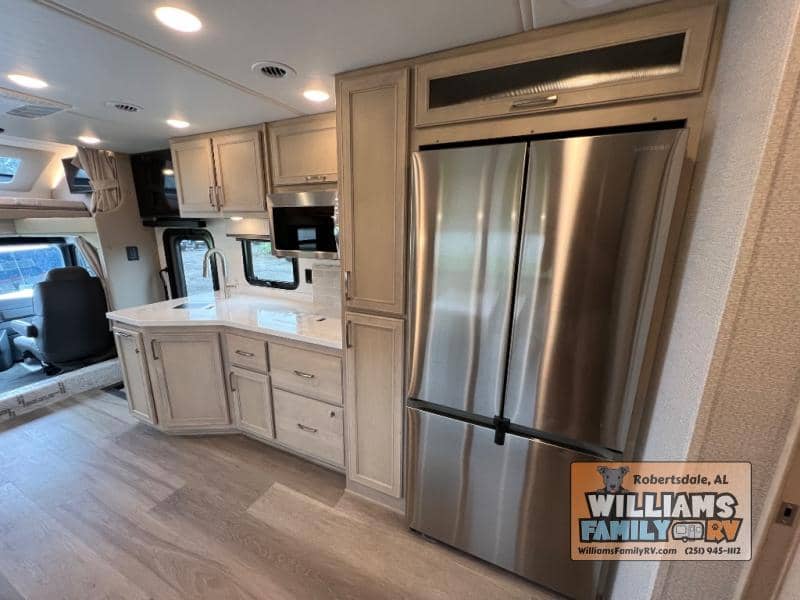 2026 Renegade 2026 Renegade Verona - thumbnail 29