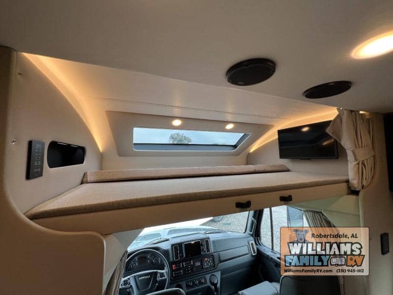 2026 Renegade 2026 Renegade Verona - thumbnail 34