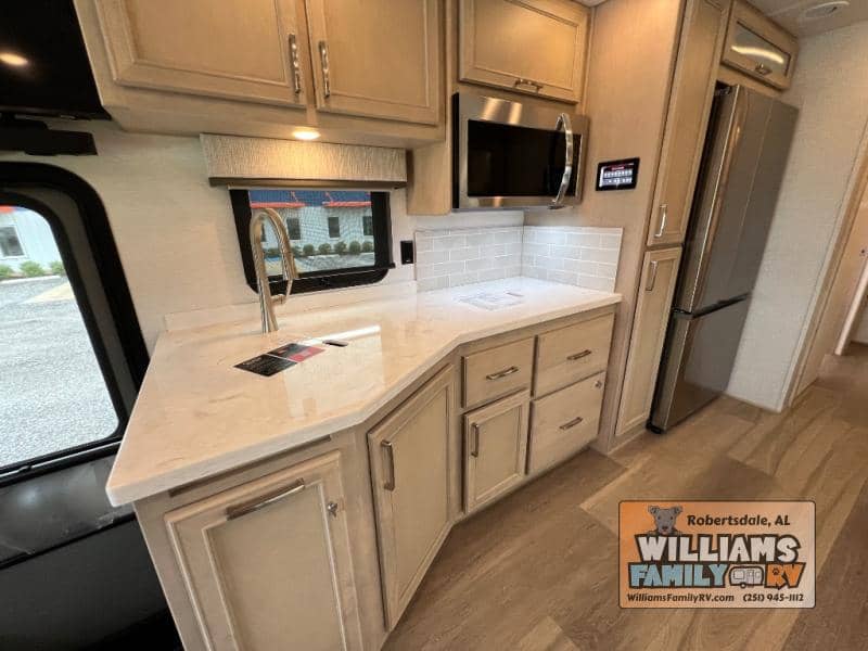 2026 Renegade 2026 Renegade Verona - thumbnail 37