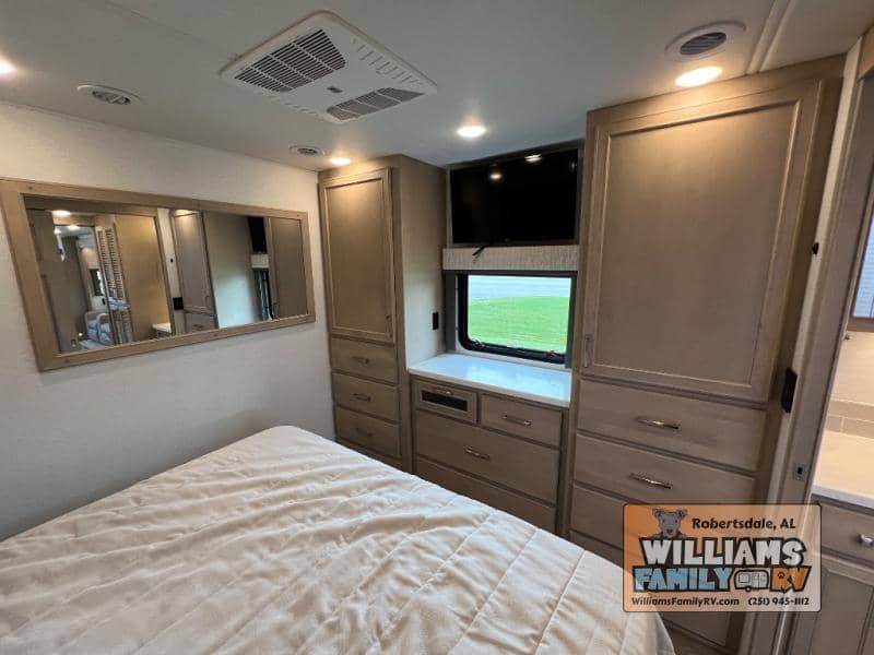 2026 Renegade 2026 Renegade Verona - thumbnail 45