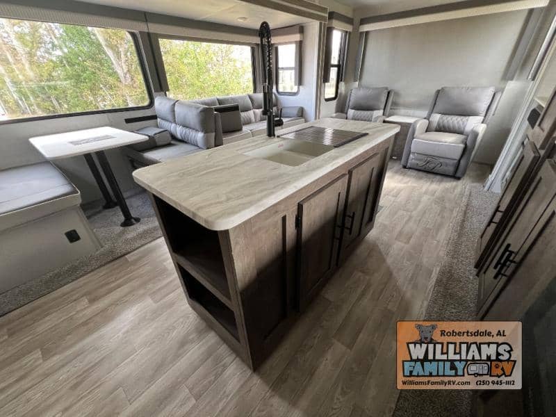 2021 Forest River 2021 Forest River Wildwood FSX - thumbnail 10