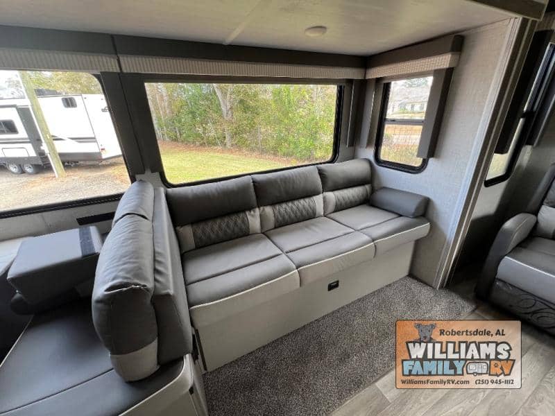 2021 Forest River 2021 Forest River Wildwood FSX - thumbnail 13