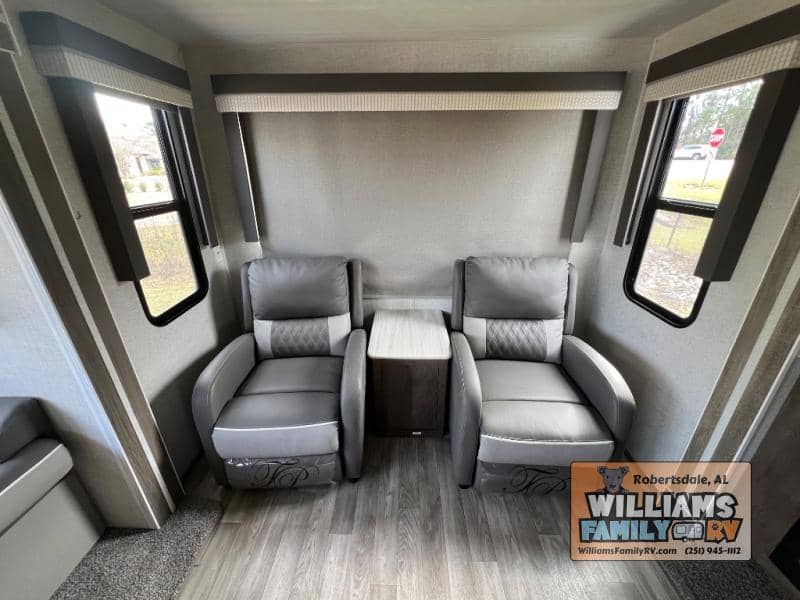 2021 Forest River 2021 Forest River Wildwood FSX - thumbnail 14