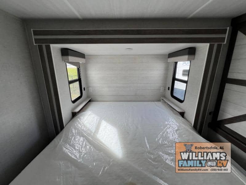 2021 Forest River 2021 Forest River Wildwood FSX - thumbnail 24