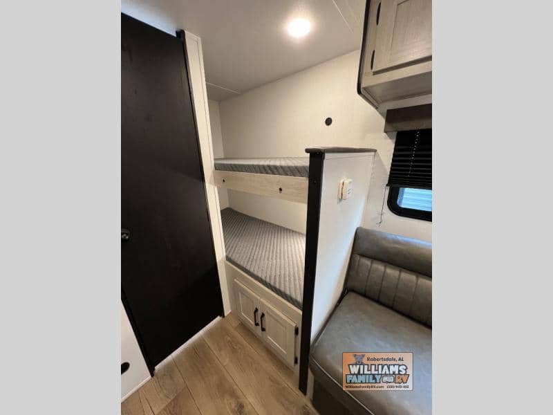 2026 Forest River 2026 Forest River Puma - thumbnail 16