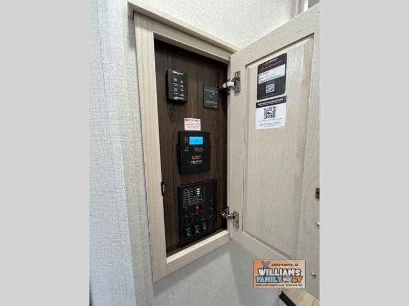 2026 Forest River 2026 Forest River Cedar Creek - thumbnail 39