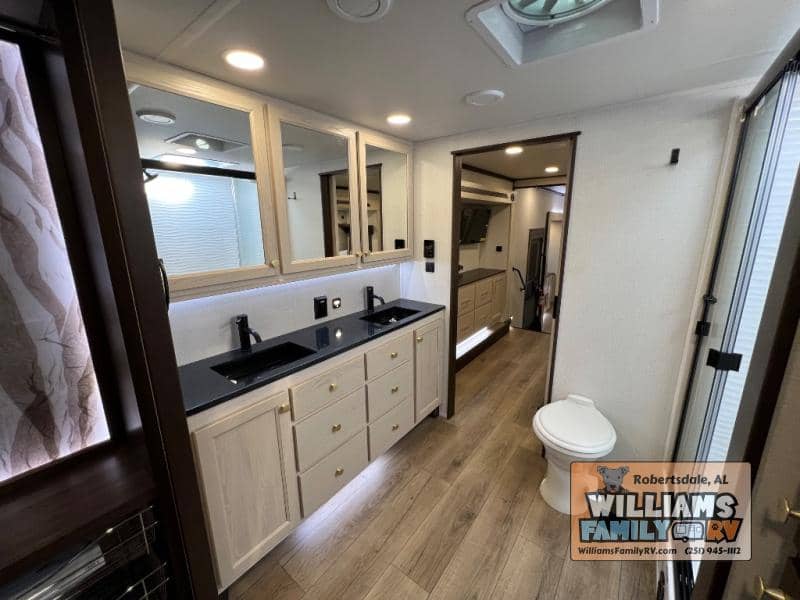 2026 Forest River 2026 Forest River Cedar Creek - thumbnail 48