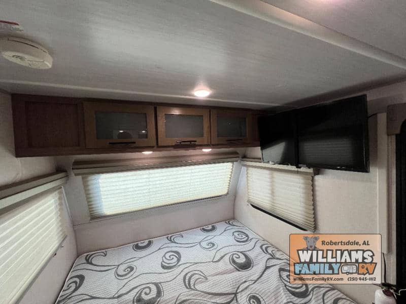 2022 Forest River 2022 Forest River No Boundaries - thumbnail 5