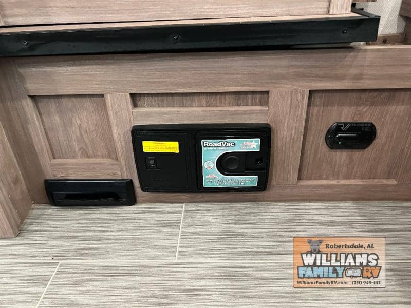 2022 Forest River 2022 Forest River No Boundaries - thumbnail 6