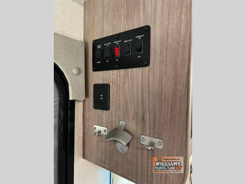 2022 Forest River 2022 Forest River No Boundaries - thumbnail 9