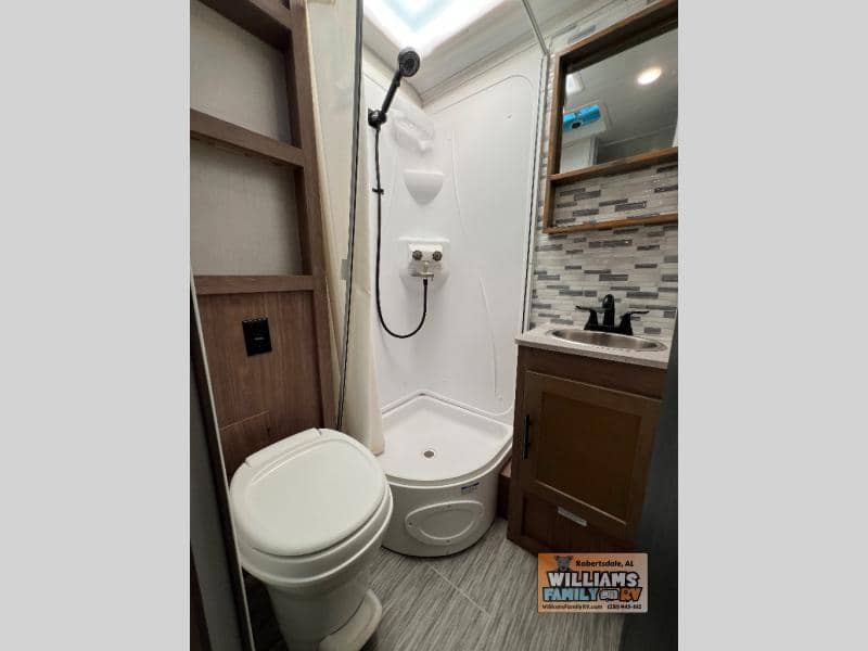 2022 Forest River 2022 Forest River No Boundaries - thumbnail 18