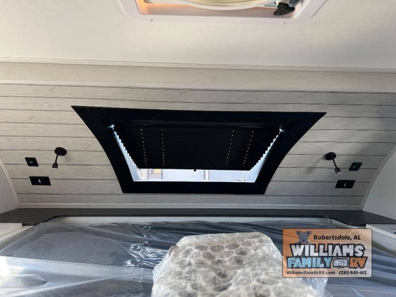 2026 Palomino 2026 Palomino Backpack - thumbnail 26