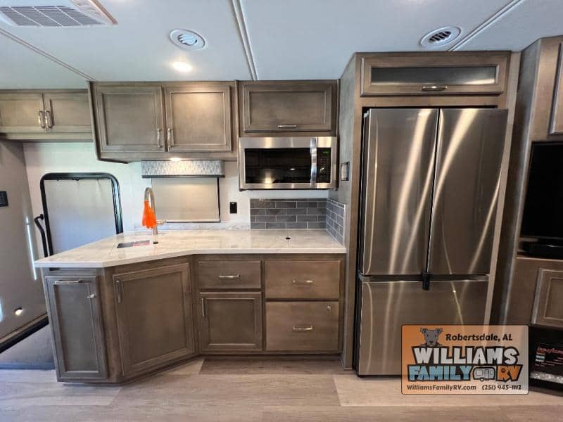 2026 Renegade 2026 Renegade Verona - thumbnail 42