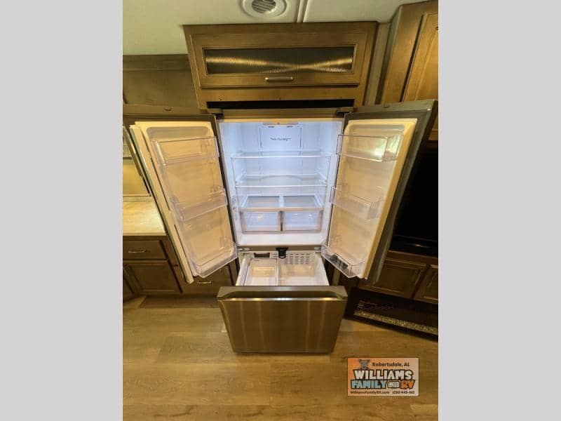 2026 Renegade 2026 Renegade Verona - thumbnail 48