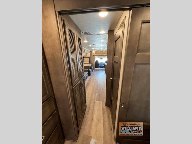 2026 Renegade 2026 Renegade Verona - thumbnail 71