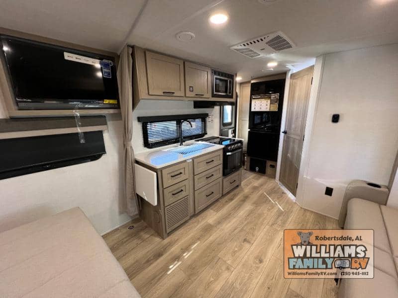 2026 Forest River 2026 Forest River Rockwood Mini Lite - thumbnail 10