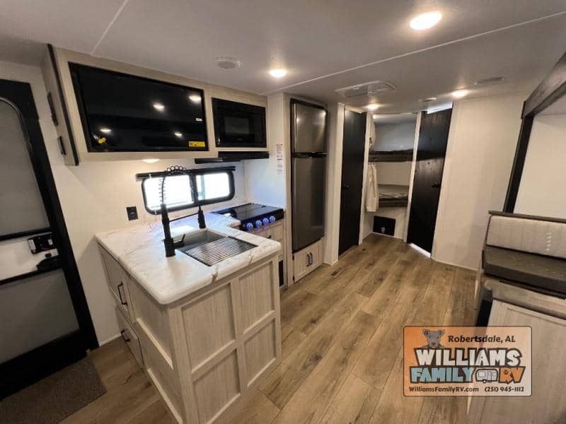 2026 Forest River 2026 Forest River Puma - thumbnail 6